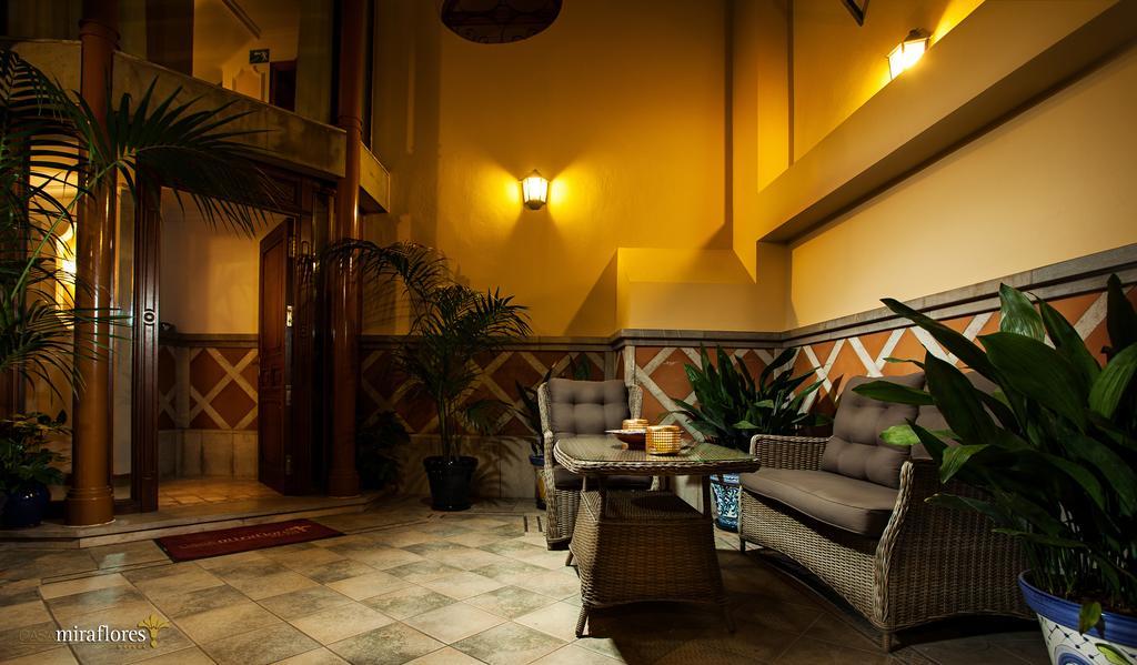 Pensjonat Casa Miraflores 3*